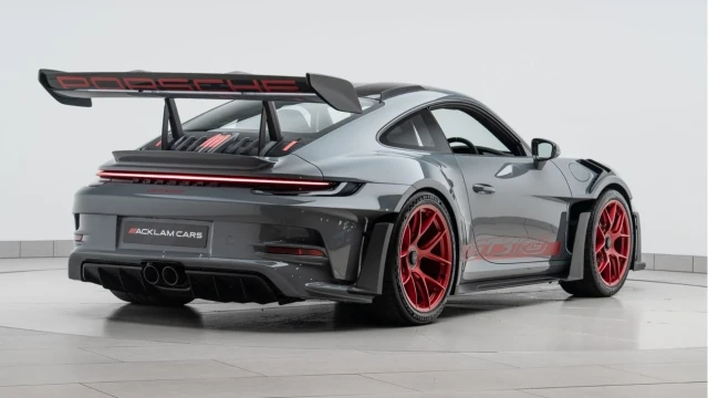 Porsche 911 (24 Reg) 4.0 GT3 RS PDK (Weissach) Image 6