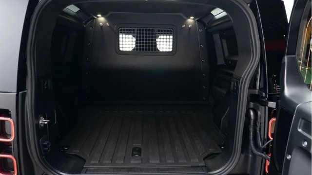 Land Rover Defender (74 Reg) 90 3.0 D250 S Hard Top Commercial (3 Seat) (+VAT) Image 5