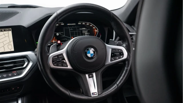 BMW 4-Series (22 Reg) 3.0 M440i xDrive Convertible Image 4