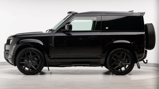 Land Rover Defender (74 Reg) 90 3.0 D250 S Hard Top Commercial (3 Seat) (Bespoke URBAN)  (+VAT) Image 5