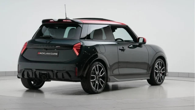 MINI Cooper (74 Reg) 2.0 John Cooper Works (Level 3) (New Model) Image 6