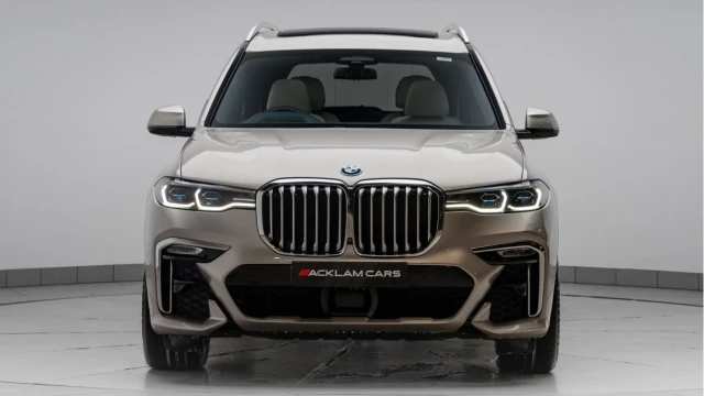 BMW X7 (21 Reg) 3.0 40i M Sport xDrive (6 Seat) Image 4