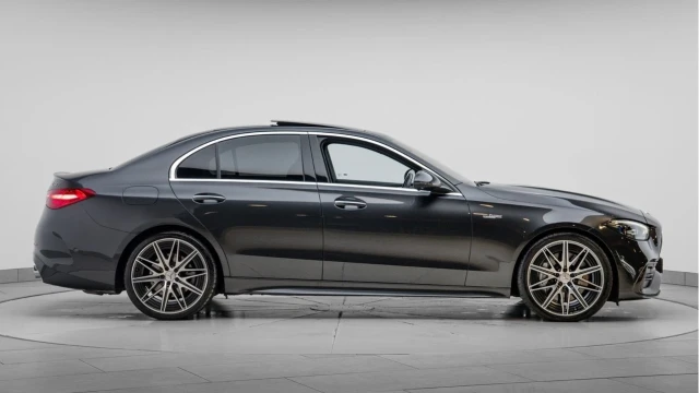 Mercedes-Benz AMG C43 (73 Reg) 2.0 Premium Plus 4Matic (New Model) Image 5