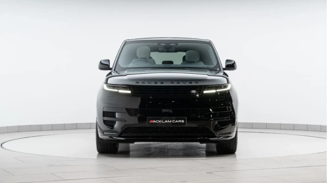 Land Rover Range Rover Sport (72 Reg) 3.0 D350 First Edition Image 7