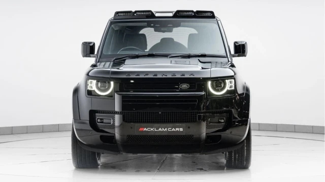 Land Rover Defender (24 Reg) 110 3.0 D250 XS Edition Image 3