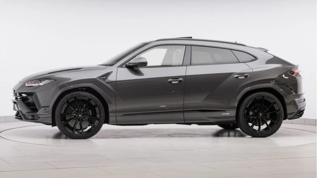 Lamborghini Urus (74 Reg) 4.0 V8 S Image 4