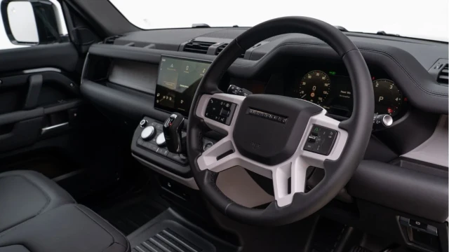 Land Rover Defender (74 Reg) 110 3.0 D250 X-Dynamic SE Hard Top Commercial (3 Seat) (Bespoke URBAN) (+VAT) Image 2