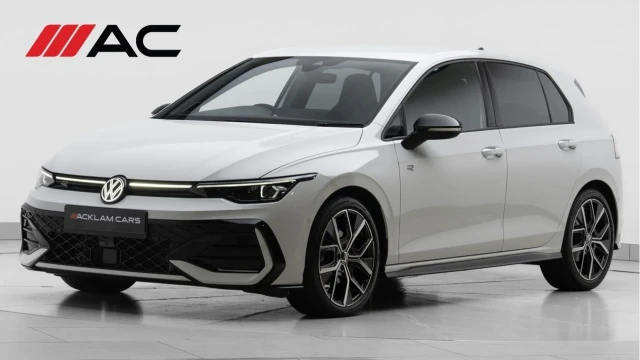 Volkswagen Golf (25 Reg) 2.0TDI Black Edition DSG (Mk8.5) (VAT Q) Image 1