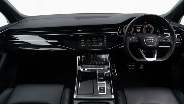 Audi Q7 (21 Reg) 3.0 50TDI S-Line Black Edition Quattro Image 2