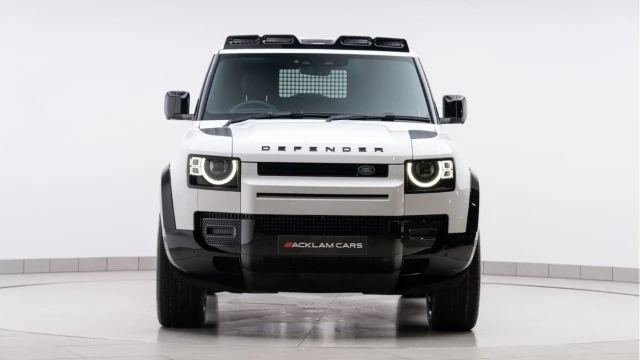 Land Rover Defender (74 Reg) 90 3.0 D250 S Hard Top Commercial (3 Seat) (Bespoke) (+VAT) Image 7