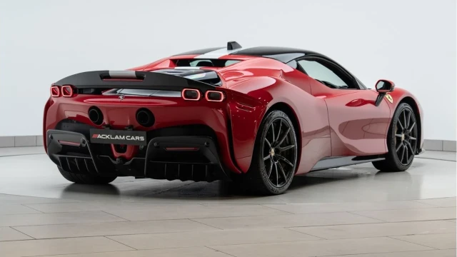 Ferrari SF90 (21 Reg) 4.0 V8 Stradale Assetto Fiorano Hybrid Image 7