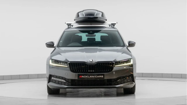 Škoda SUPERB (73 Reg) 2.0TDI Sportline Plus DSG Estate Image 7