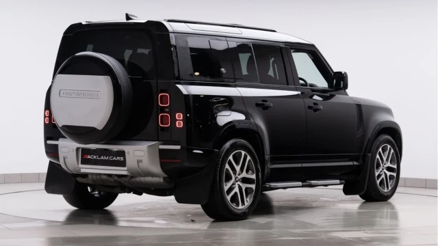 Land Rover Defender (24 Reg) 110 3.0 D250 XS Edition (7 Seat) Image 6