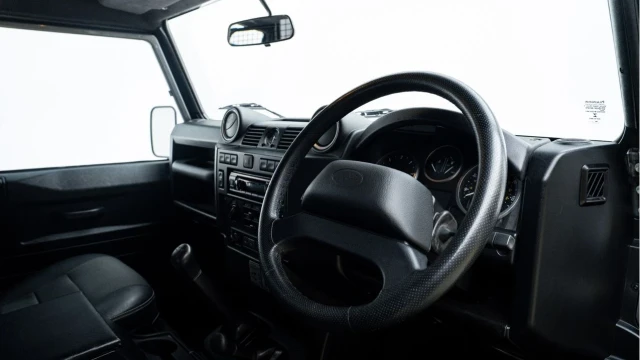 Land Rover Defender (65 Reg) 90 2.2TD XS Hard Top (+VAT) Image 2