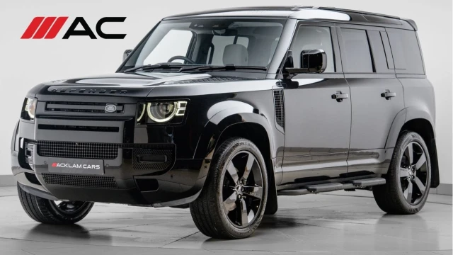 Land Rover Defender (74 Reg) 110 3.0 D250 X-Dynamic SE (Black Pack) Image 1