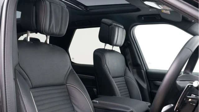 Land Rover Discovery (24 Reg) 3.0 D300 Dynamic HSE (VAT Q) Image 3