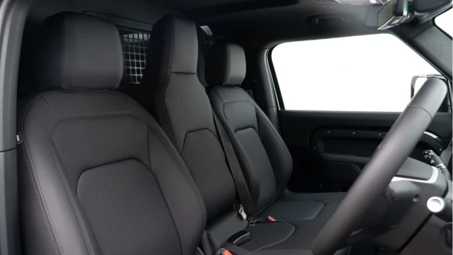 Land Rover Defender (74 Reg) 90 3.0 D250 S Hard Top Commercial (3 Seat) (+VAT) Image 3