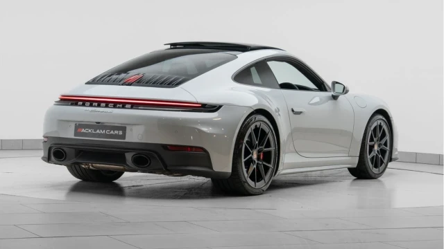 Porsche 911 (75 Reg) 3.0 Carrera S Coupe (992.2) Image 6