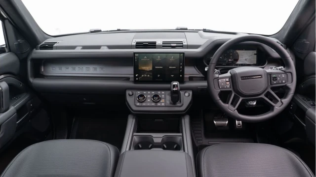 Land Rover Defender (25 Reg) 110 4.4 V8 Octa Edition Image 2