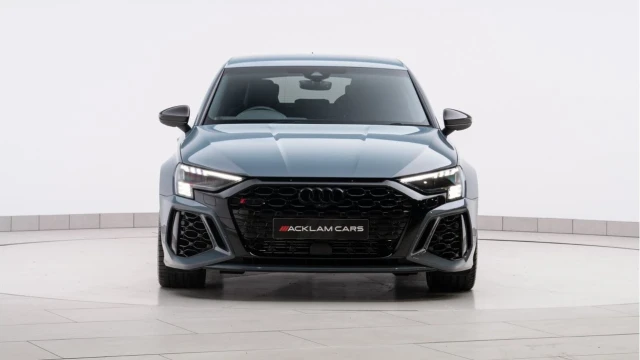 Audi RS3 (23 Reg) 2.5TFSI Carbon Black Quattro Image 7