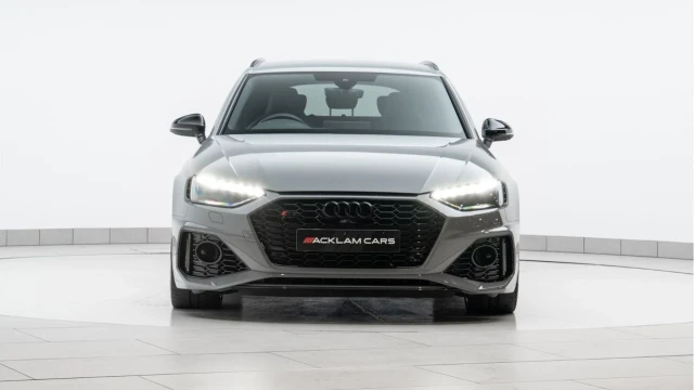 Audi RS4 (73 Reg) 2.9 TFSI Carbon Black Quattro Avant Image 7