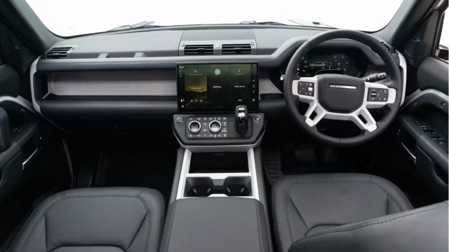 Land Rover Defender (75 Reg) 110 3.0 D250 X-Dynamic HSE (Bespoke) Image 2