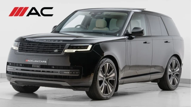 Land Rover Range Rover (25 Reg) 3.0 D300 HSE (Shadow Pack) Image 1
