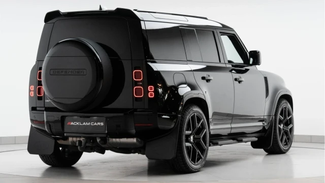 Land Rover Defender (74 Reg) 110 3.0 D250 S Hard Top Commercial (3 Seat) (+VAT) Image 5