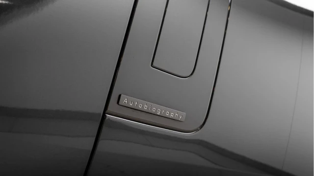 Land Rover Range Rover (25 Reg) 3.0 P460e Autobiography LWB Hybrid Image 6