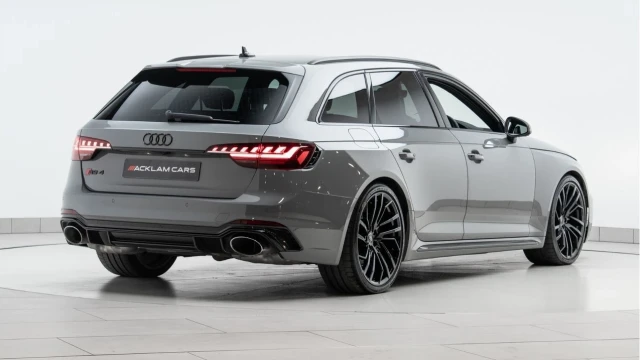 Audi RS4 (73 Reg) 2.9 TFSI Carbon Black Quattro Avant Image 6