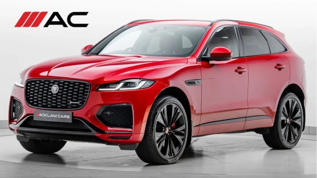 Jaguar F-pace (23 Reg) 3.0 D300 R-Dynamic SE (Black Pack) Image 1