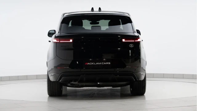 Land Rover Range Rover Sport (23 Reg) 3.0 D300 Dynamic SE (Black Pack) Image 5