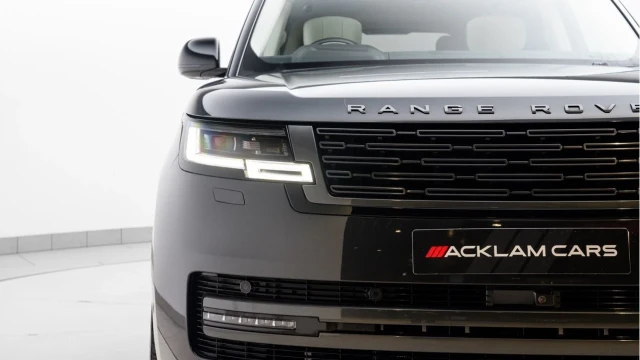 Land Rover Range Rover (25 Reg) 3.0 P460e Autobiography LWB Hybrid Image 4
