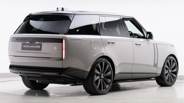 Land Rover Range Rover (74 Reg) 4.4 V8 P615 SV (VAT Q) Image 6
