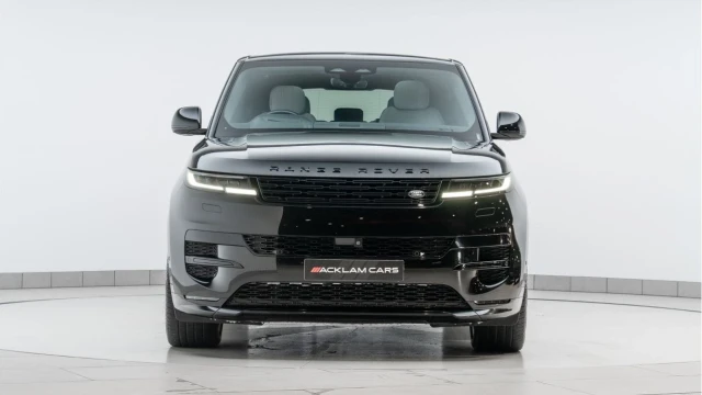Land Rover Range Rover Sport (23 Reg) 3.0 D300 Dynamic SE (Black Pack) Image 7