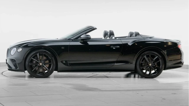 Bentley Continental (69 Reg) GTC 6.0 W12 First Edition Convertible Image 4