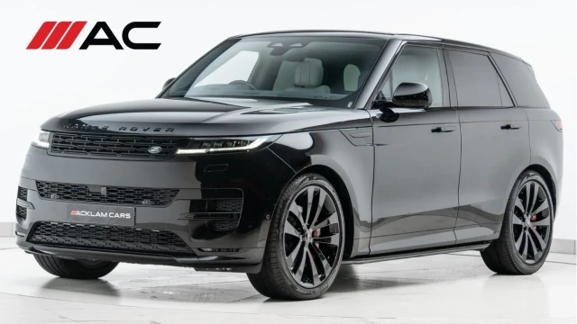 Land Rover Range Rover Sport (23 Reg) 3.0 D300 Dynamic SE (Black Pack) Image 1