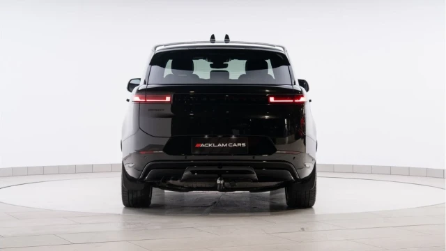 Land Rover Range Rover Sport (73 Reg) 3.0 D300 Dynamic SE (Black Pack) (VAT Q) Image 5