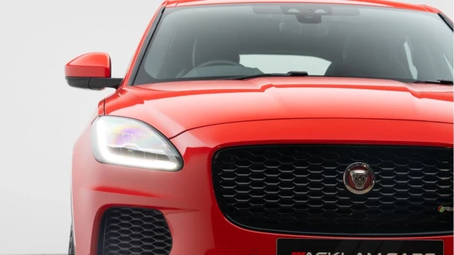 Jaguar E-pace (20 Reg) 2.0 D150 Chequered Flag AWD Image 8