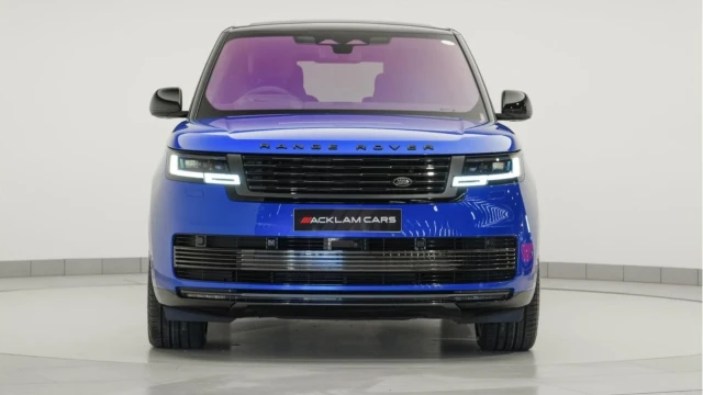 Land Rover Range Rover (23 Reg) 4.4 V8 P530 SV (VAT Q) Image 2