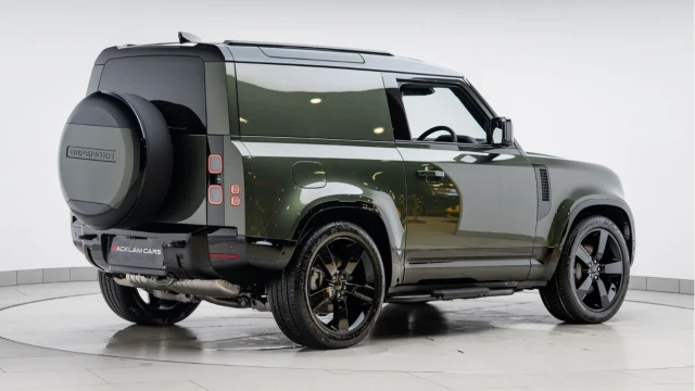 Land Rover Defender (75 Reg) 90 3.0 D350 X-Dynamic HSE Hard Top Commercial (3 Seat) (+VAT) Image 6