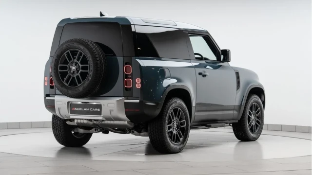 Land Rover Defender (25 Reg) 90 3.0 D250 S Hard Top Commercial (3 Seat) (+VAT) Image 7