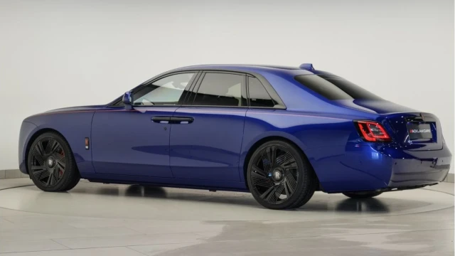 Rolls-Royce Ghost (23 Reg) 6.75 V12 Image 4