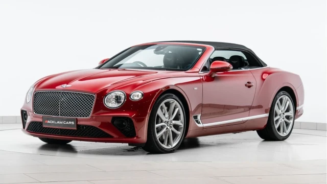 Bentley Continental (20 Reg) GTC 4.0 V8 Convertible (Mulliner) Image 4