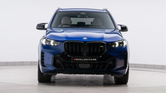 BMW X5 (73 Reg) 4.4 M60I xDrive Image 6