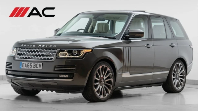 Land Rover Range Rover (65 Reg) 4.4 SDV8 Autobiography Image 1