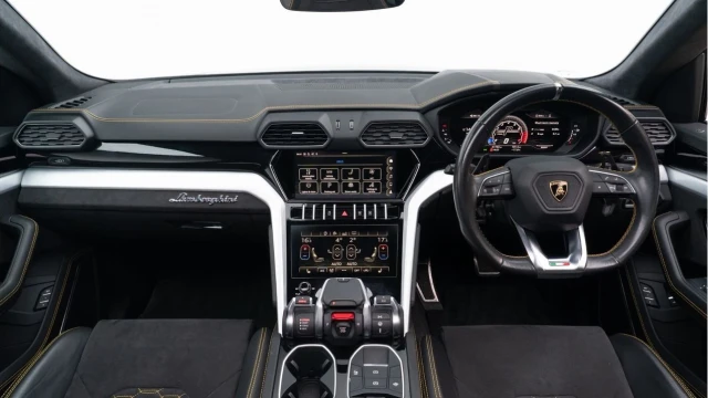 Lamborghini Urus (20 Reg) 4.0 V8 Image 2