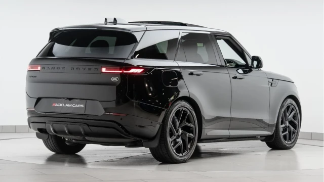 Land Rover Range Rover Sport (73 Reg) 3.0 D350 Autobiography (Black Pack) Image 4