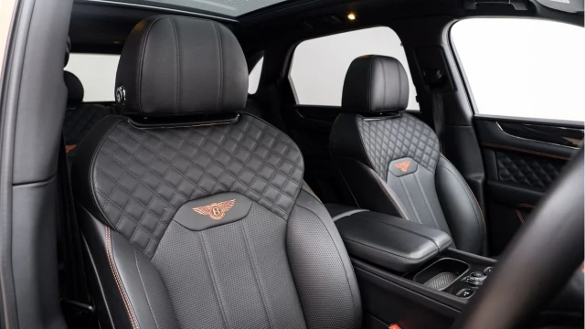 Bentley Bentayga (72 Reg) 4.0 V8 S (7 Seat) Image 3
