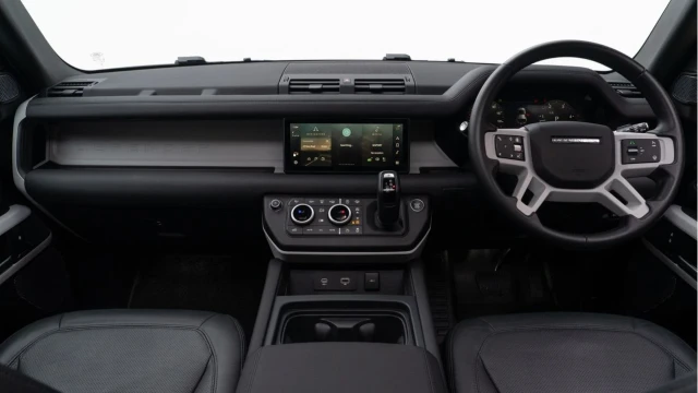 Land Rover Defender (24 Reg) 110 3.0 D250 XS Edition (7 Seat) Image 2